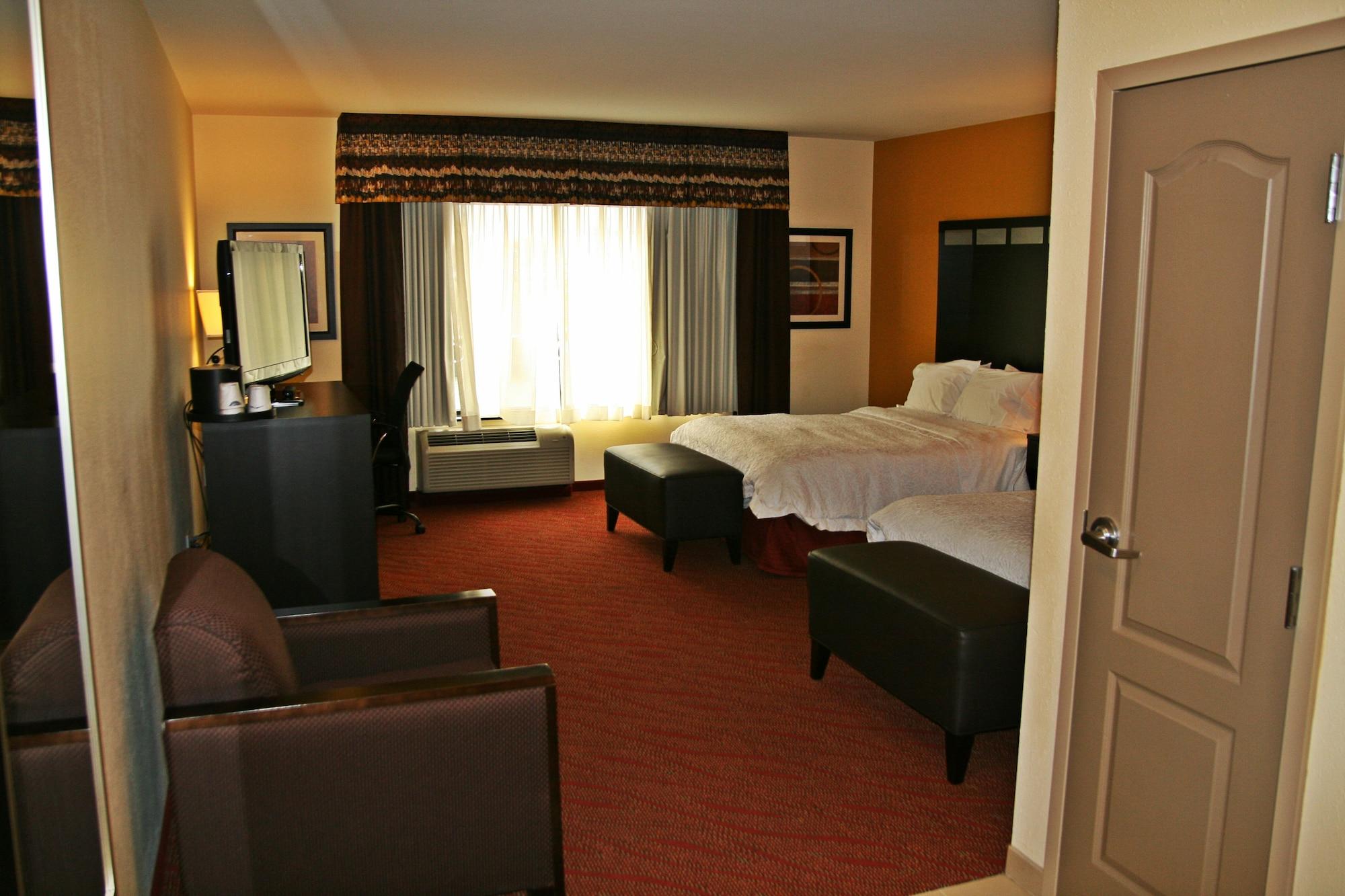 Hampton Inn Limerick Екстериор снимка