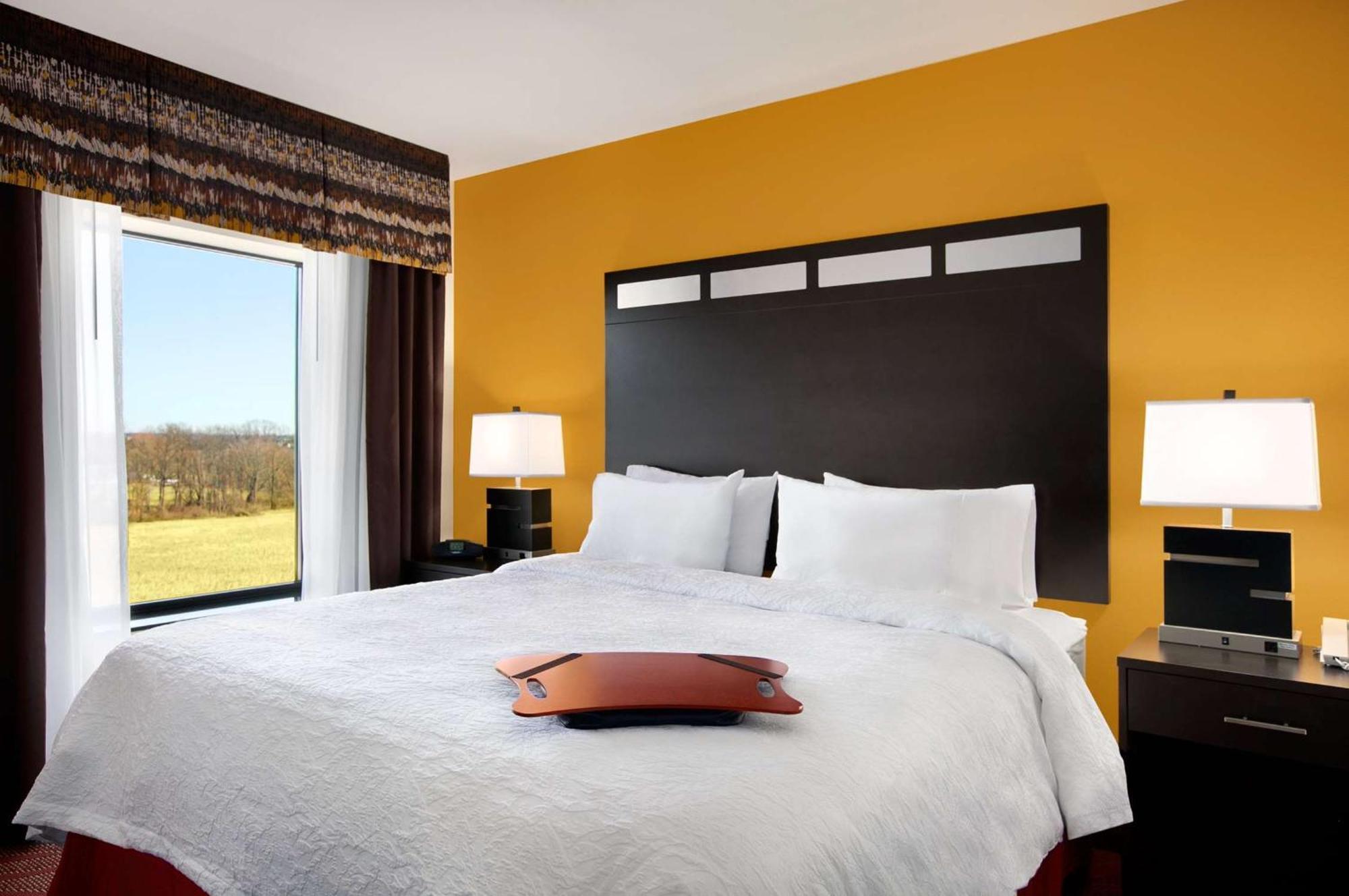 Hampton Inn Limerick Екстериор снимка