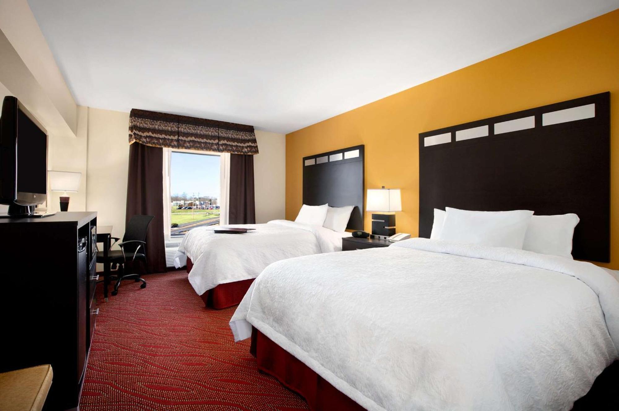 Hampton Inn Limerick Екстериор снимка