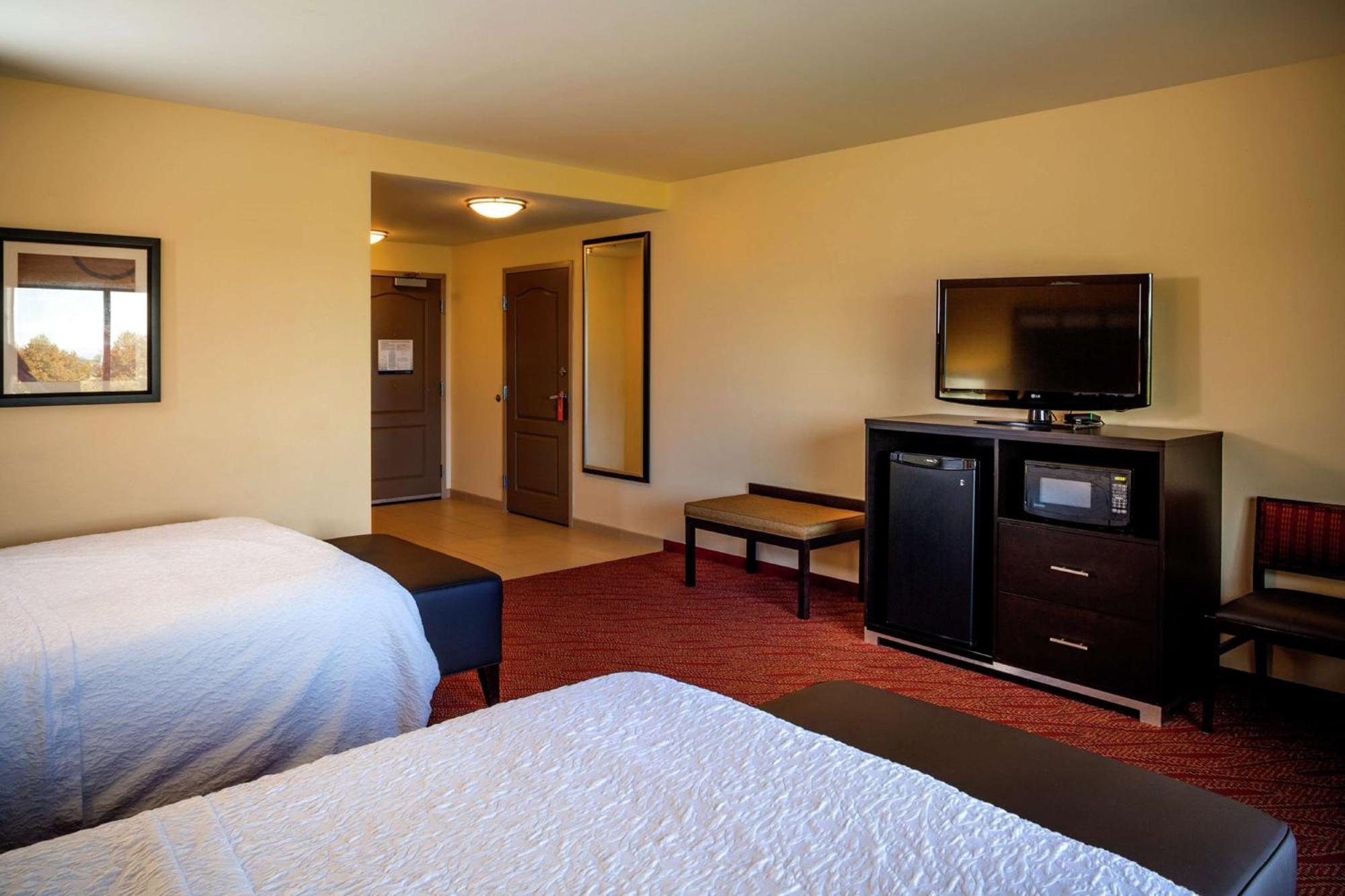 Hampton Inn Limerick Екстериор снимка