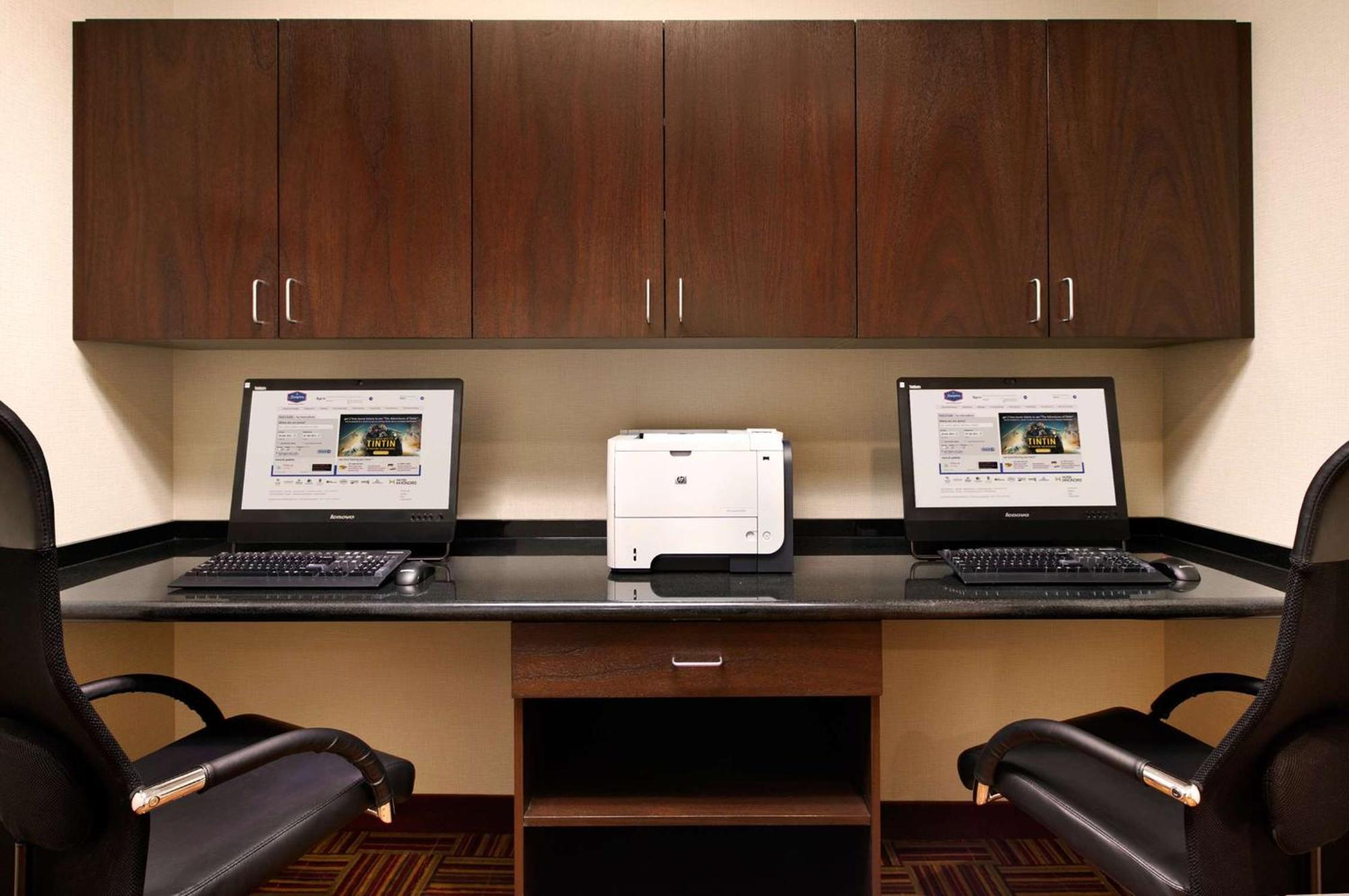 Hampton Inn Limerick Екстериор снимка