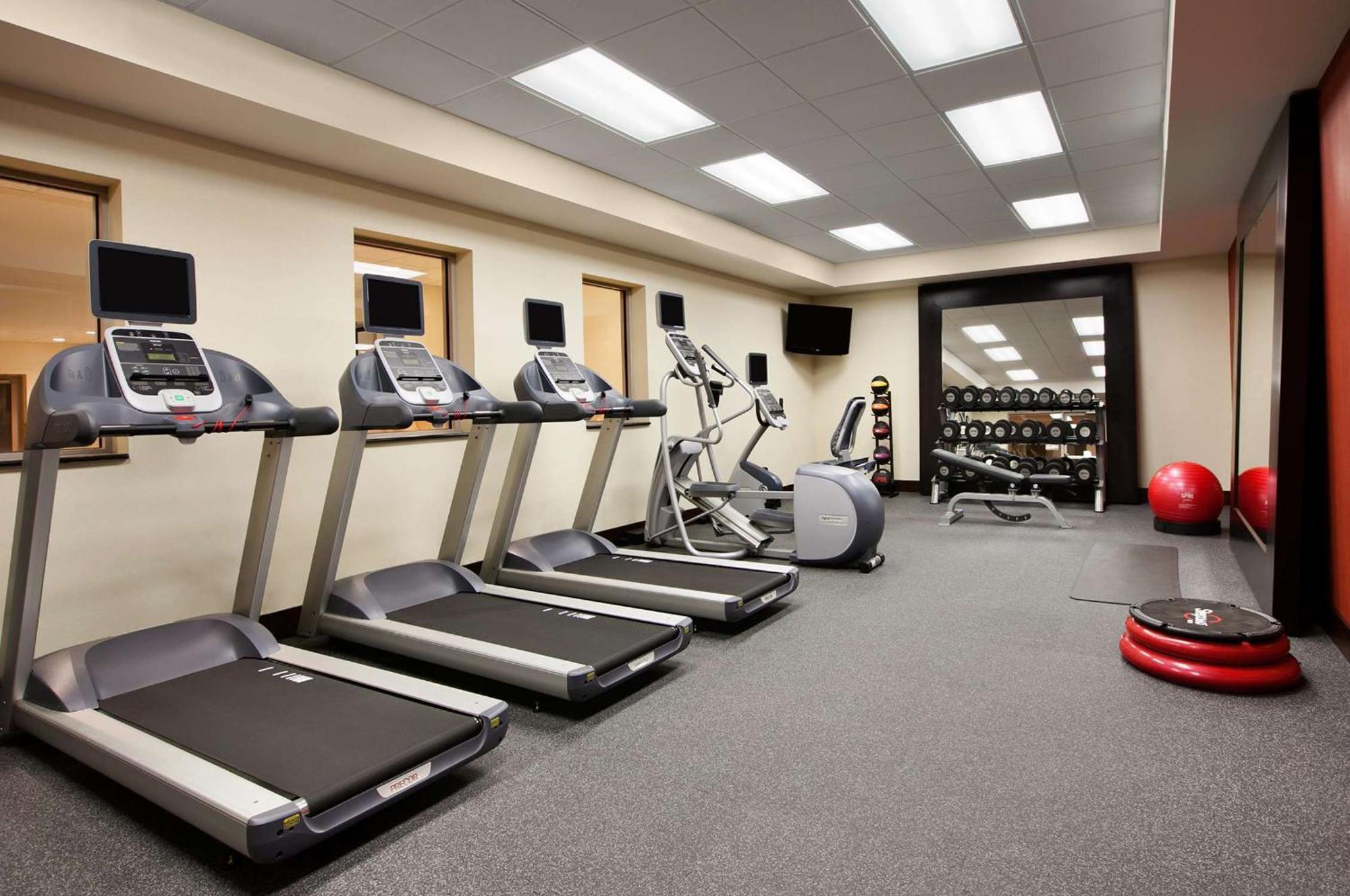 Hampton Inn Limerick Екстериор снимка